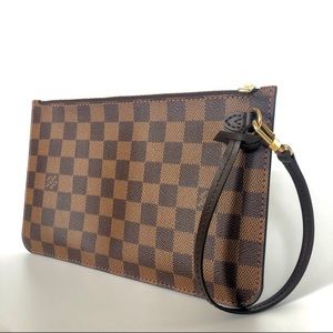 Louis Vuitton Neverfull Wristlet Pouch